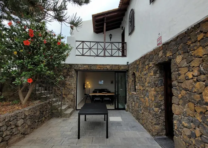 Casa Mariposa Monarca 2 *