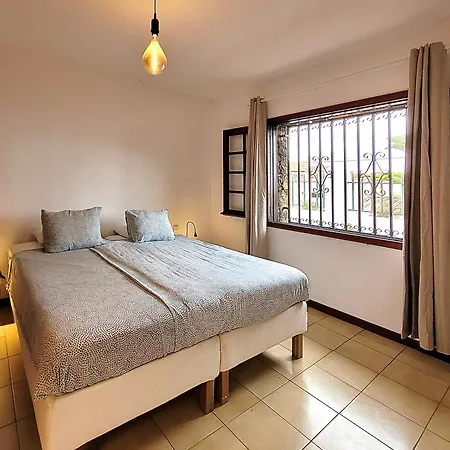 Casa Mariposa Monarca 2 *